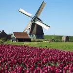 Geuzenhoeve Op De Munnickaij Сasa de vacaciones Schellinkhout