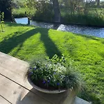 Geuzenhoeve Op De Munnickaij Сasa de vacaciones Schellinkhout