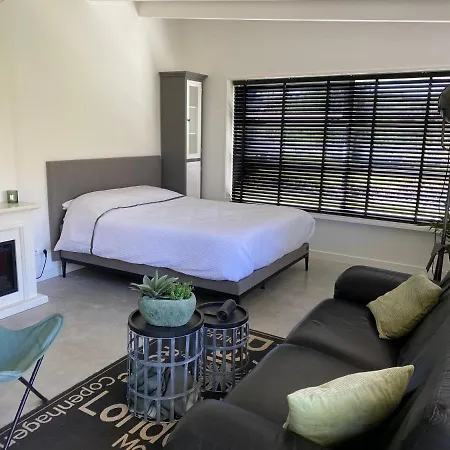 Casa de Férias Geuzenhoeve Op De Munnickaij *