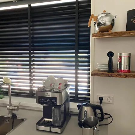 Geuzenhoeve Op De Munnickaij